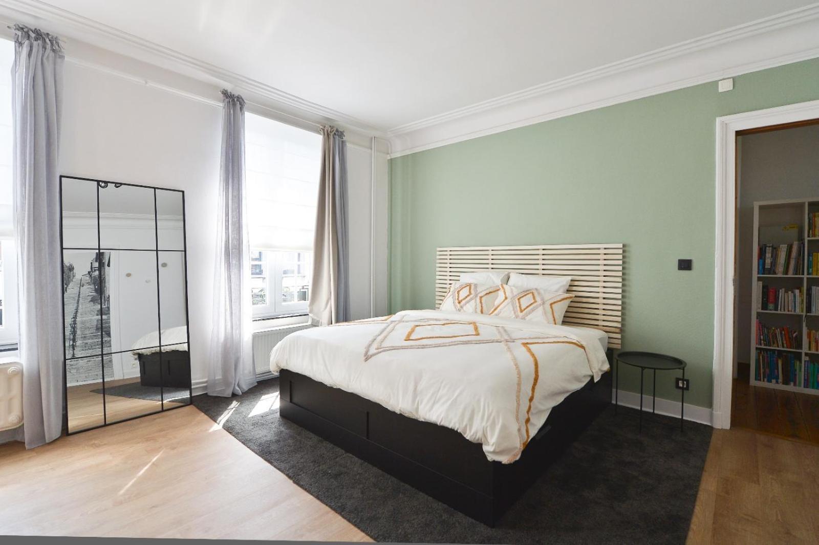 La Chambre De Sam - Chambre Lit 180 Avec Sdb Privee Proche Centre Ville Льєж Екстер'єр фото