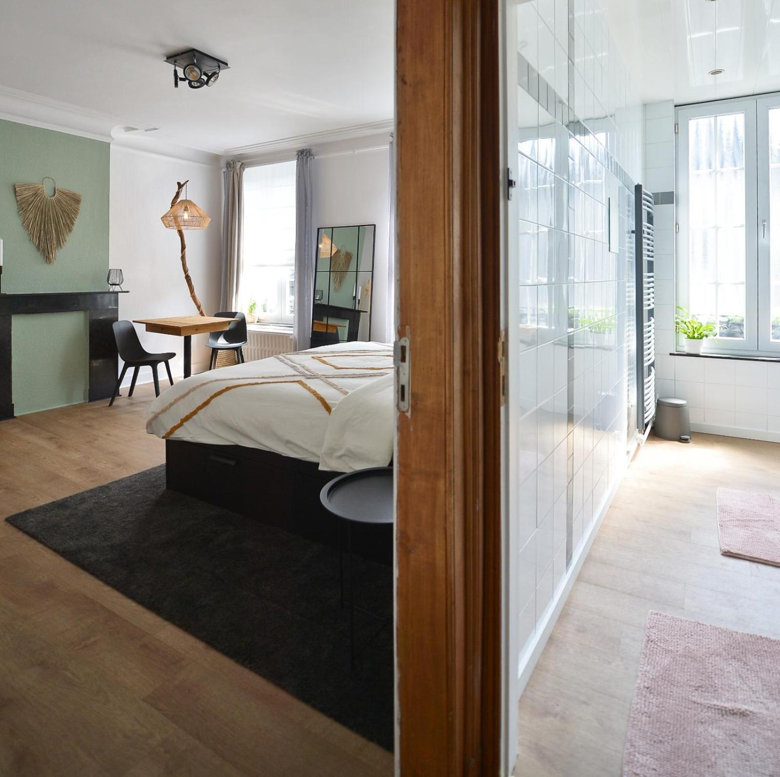 La Chambre De Sam - Chambre Lit 180 Avec Sdb Privee Proche Centre Ville Льєж Екстер'єр фото